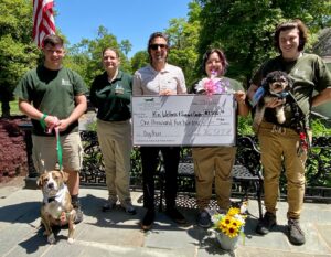 DOG PROM RAISES FUNDS FOR KIN WELLNESS & SUPPORT CENTER